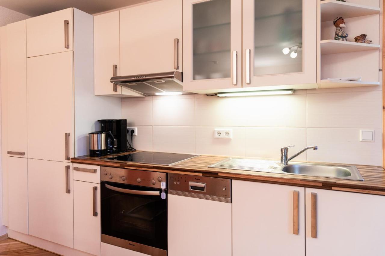 Ferienwohnung "Johann" メッケンベウーレン エクステリア 写真